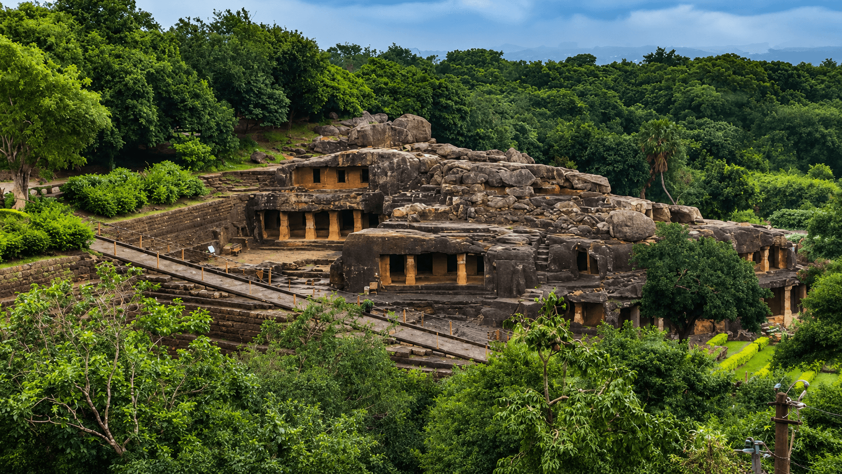 Udayagiri-Khandagiri cave Udayagiri-Khandagiri cave